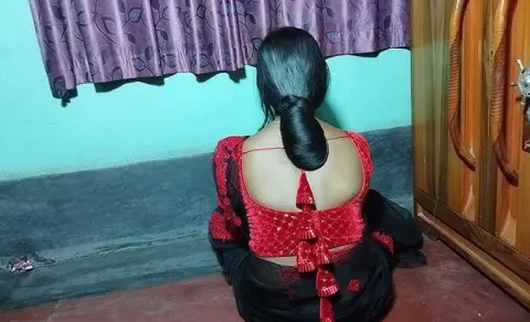 married woman ends life in karnataka