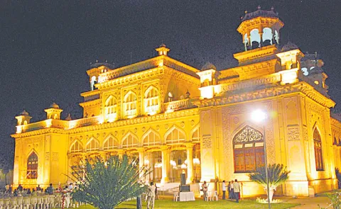 Hyderabad chowmahalla palace history details
