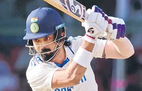 India A eye on huge lead in the second innings8