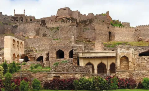 Golconda Fort in Hyderabad ranks 8th in the list of top 10 places visited by domestic tourists
