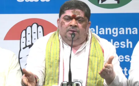 Minister Ponnam Prabhakar Political Counter To BJP MP Laxman