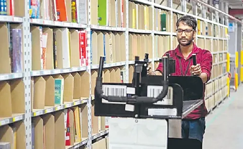 Festive hiring 2025 expected to generate 2. 16 lakh seasonal jobs