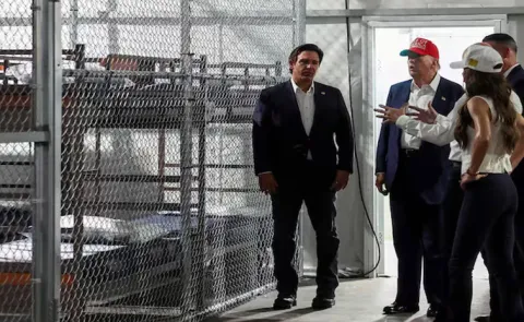 Women Watched by men Using Toilets Detention Centres Report15
