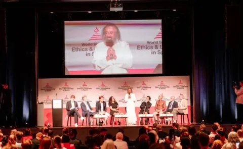 Sri Sri Ravi Shankar Leads Global Dialogue at The WFEB 7th World Summit on Ethics and Leadership in Sports15