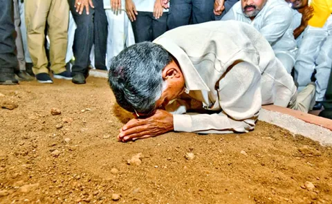 KSR Comments On CBN And Amaravati Lands