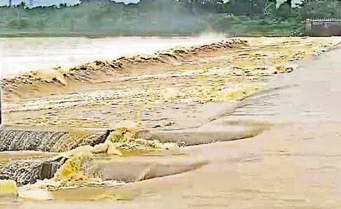 Amid Heavy Rain Flood Threat Looms Over Odisha As Major Rivers Breach Danger Mark