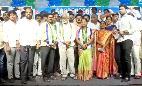 Janasena Leaders Big Shock To Deputy CM Pawan Kalyan