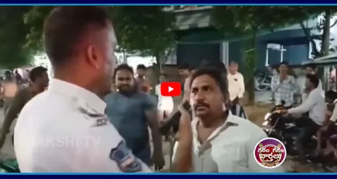 Drinker Hulchul With Police In Suryapet10