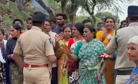 ఓటేయనీయండి.. ప్లీజ్