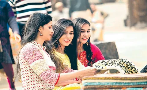 business womens meets on Chanakya expo on august 3