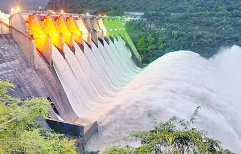 Heavy flood hits Srisailam project