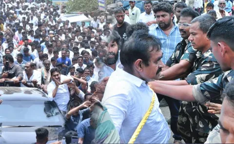 KSR Comment on Jagan Nellore Tour Success