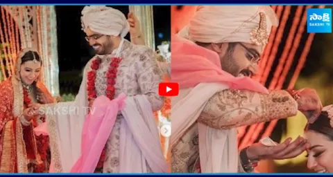 Hansika Motwani Deletes Wedding Pics with Husband Sohael Khaturiya 10