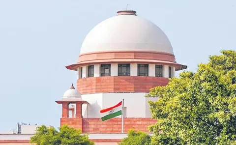 Supreme Court commends Indian Constitution