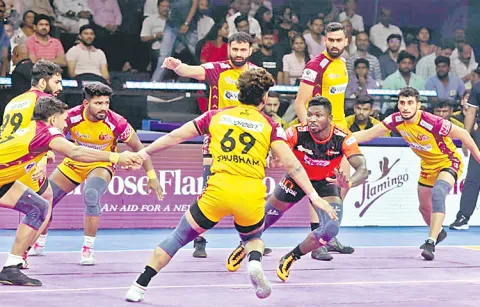 Telugu Titans beat U Mumba in Pro Kabaddi League