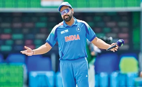 Rohit Bhai Should play for Next 10 years: CSK Bowler Massive Statement