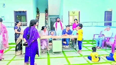 వృద్ధులు, చిన్నారుల ఆరోగ్యంపై ప్రత్యేక శ్రద్ధ