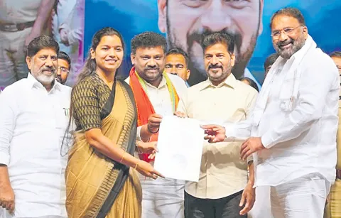 Satwika secured the post of Superintendent of Police in Group1 exams