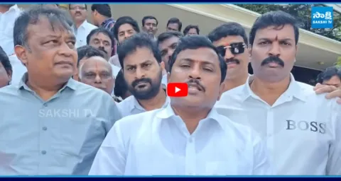 MegaStar Chiranjeevi Fans Strong Warning TO Balakrishna Comments