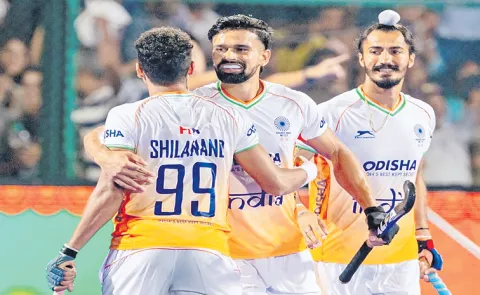 Hockey Asia Cup: India into final