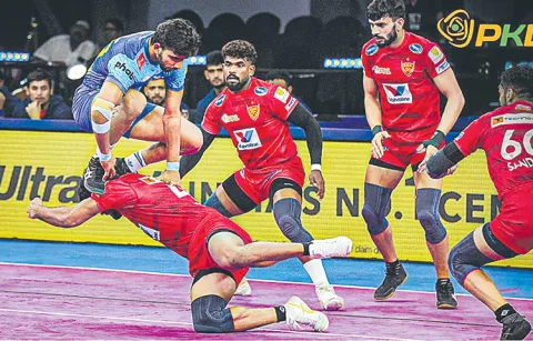 Dabang Delhi second defeat in Pro Kabaddi League