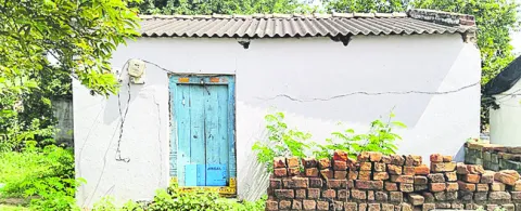 అజ్ఞాతం నుంచి జనంలోకి..