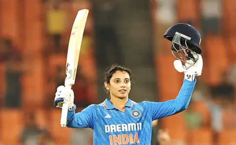 Smriti Mandhana completed 1000 runs in a Calendar year in Women's ODIs