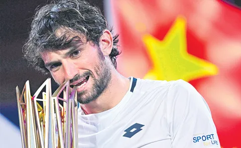 Valentin Vacherot wins Shanghai Open