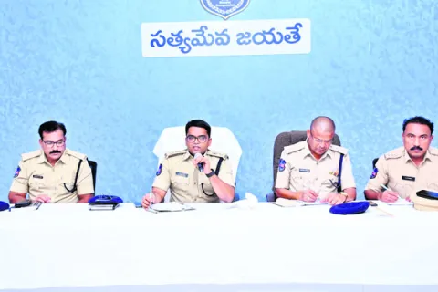 నేరాల నియంత్రణపై ప్రత్యేక దృష్టి