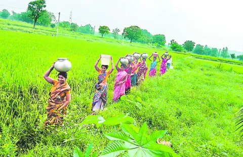 తాగునీటి కోసం తండ్లాట