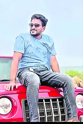 స్నేహితుడిని పరామర్శించి వస్తూ మృత్యువాత