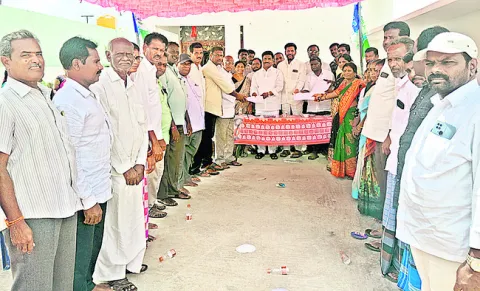 కార్యకర్తల కోసమే డిజిటల్ బుక్