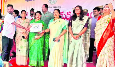 మత్స్యశాఖకు దిక్కెవరు?