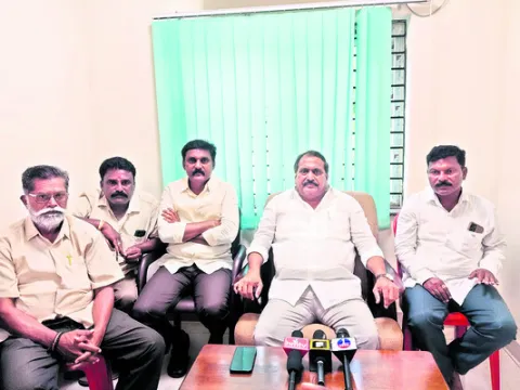 శ్రీశైలానికి మొండి చేయి చూపారు!