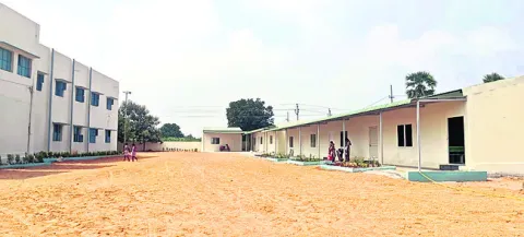 మర్రిగూడ కేజీబీవీకి కార్పొరేట్ హంగులు