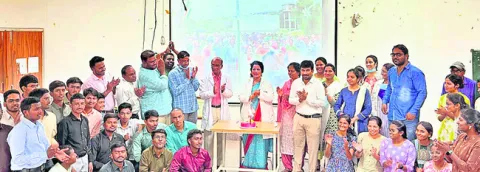 ‘సిమ్స్’లో సంబురాలు