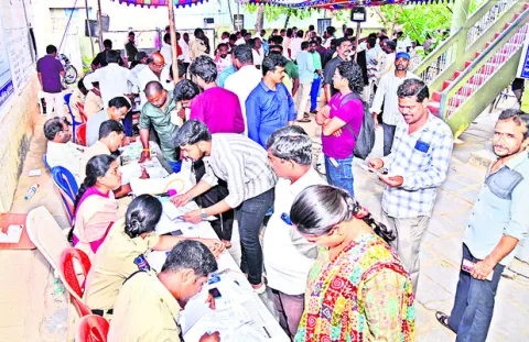 వైన్స్లకు 4,619 టెండర్లు