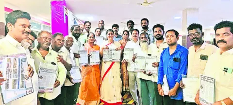 వైద్య విద్యను కాపాడుకుందాం