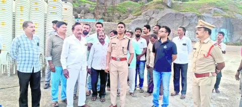 నేడు నరకాసుర వధ