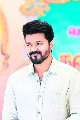 కరూర్ బాధితులకు టీవీకే పరిహారం పంపిణీ