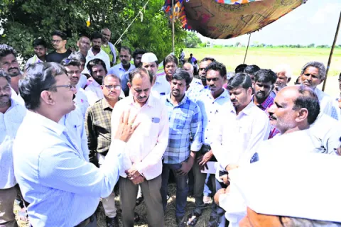 ధాన్యం సేకరణలో జాప్యం చేయవద్దు
