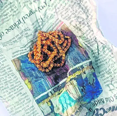 సినీ ఫక్కీలో చోరీ