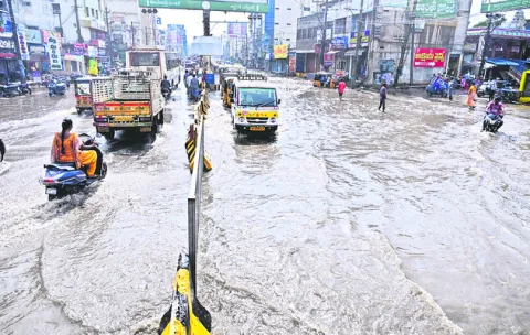 జిల్లా వ్యాప్తంగా వర్షాలు