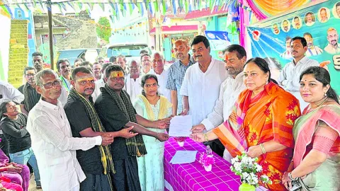 ప్రజా వ్యతిరేక విధానాలను ఎండగడదాం