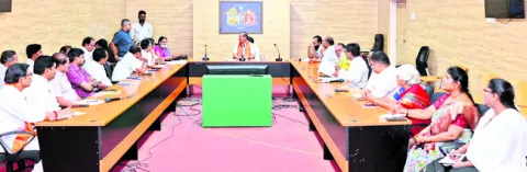 ● ప్రణాళిక బద్ధంగా క్యూలైన్ల నిర్వహణ ● మాసమంతా గర్భాలయ,