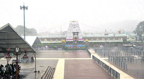 శ్రీవారి దర్శనానికి 18 గంటలు