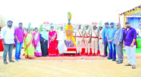 అమరుల త్యాగం చిరస్మరణీయం