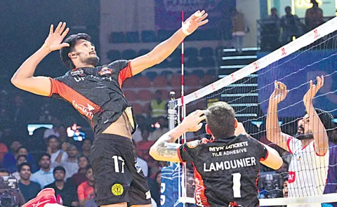 Hyderabad Blackhawks fail to reach semi finals