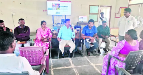 కొనుగోలు కేంద్రాల్లో వసతులు కల్పించాలి