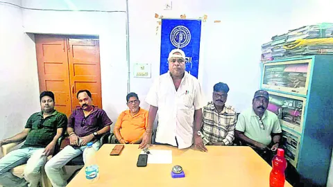 నిధుల దుర్వినియోగంపై దర్యాప్తు చేయాలి